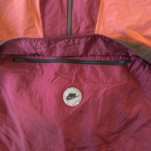 Nike | Sportswear Revolution Women's Sports Utility 1/2-Zip Jacket - Picture 6 of 13